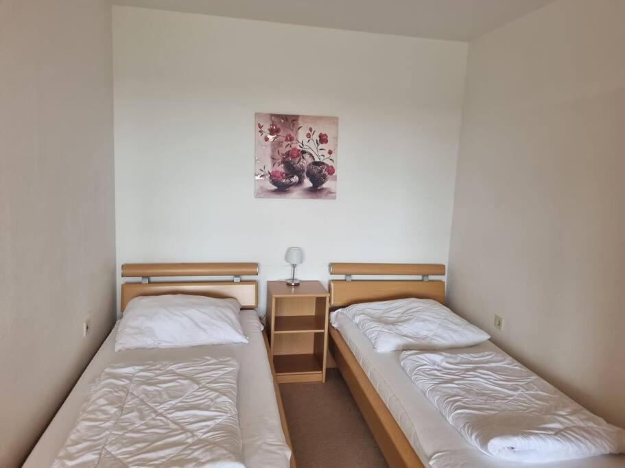 B603, Bezauberndes Appartement Lahnstein Bagian luar foto