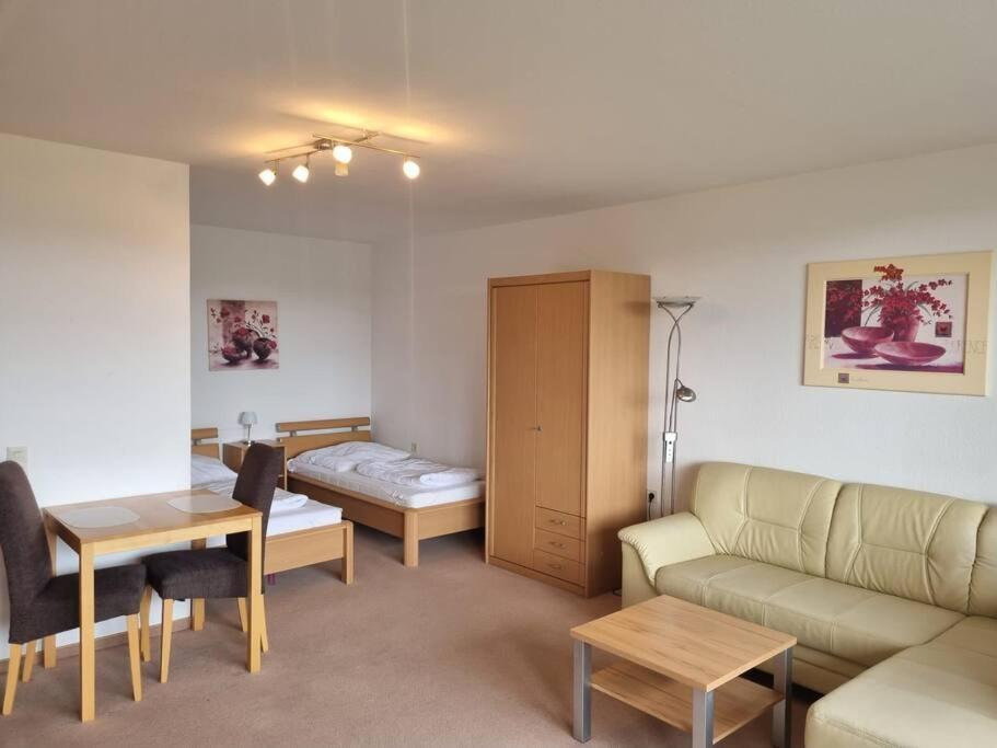 B603, Bezauberndes Appartement Lahnstein Bagian luar foto