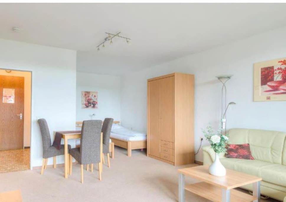 B603, Bezauberndes Appartement Lahnstein Bagian luar foto