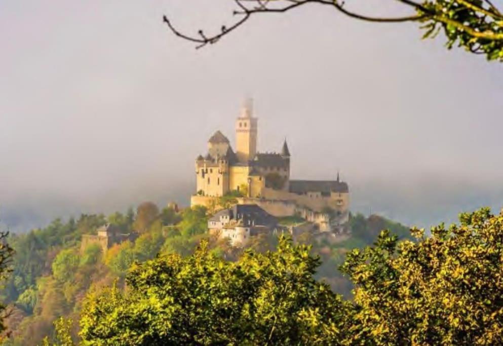 B603, Bezauberndes Appartement Lahnstein Bagian luar foto
