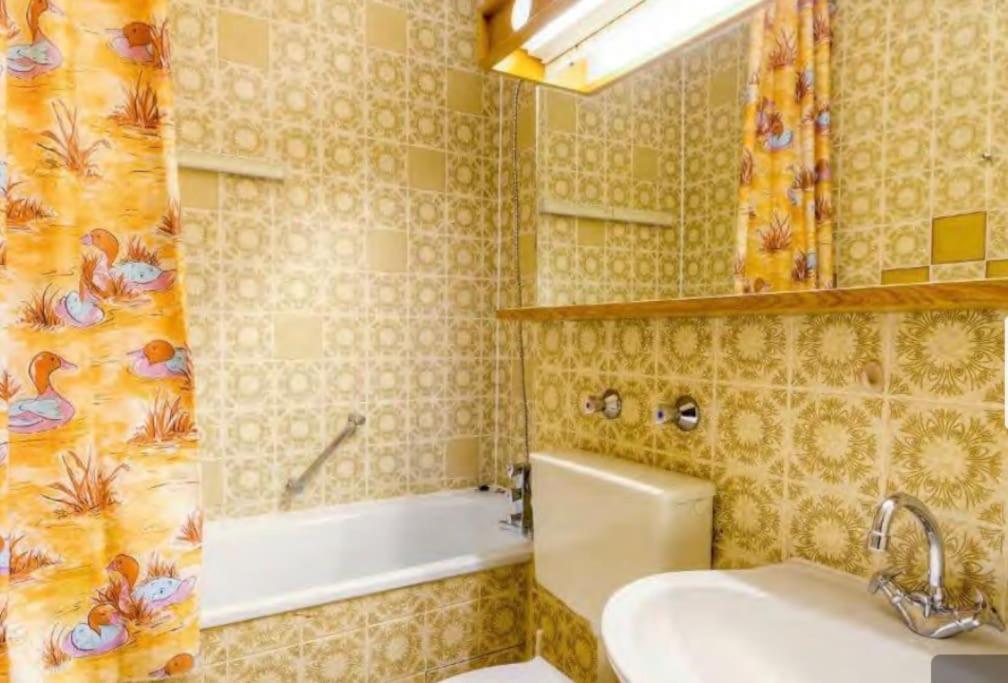 B603, Bezauberndes Appartement Lahnstein Bagian luar foto
